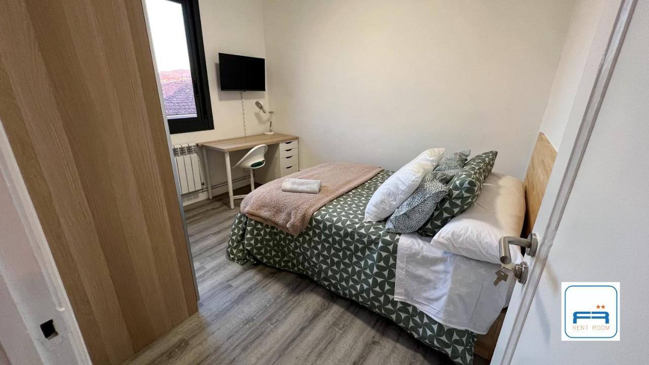 ヴィーゴ Amplia Casa De 9 Hab, Cabral.ヴィラ エクステリア 写真