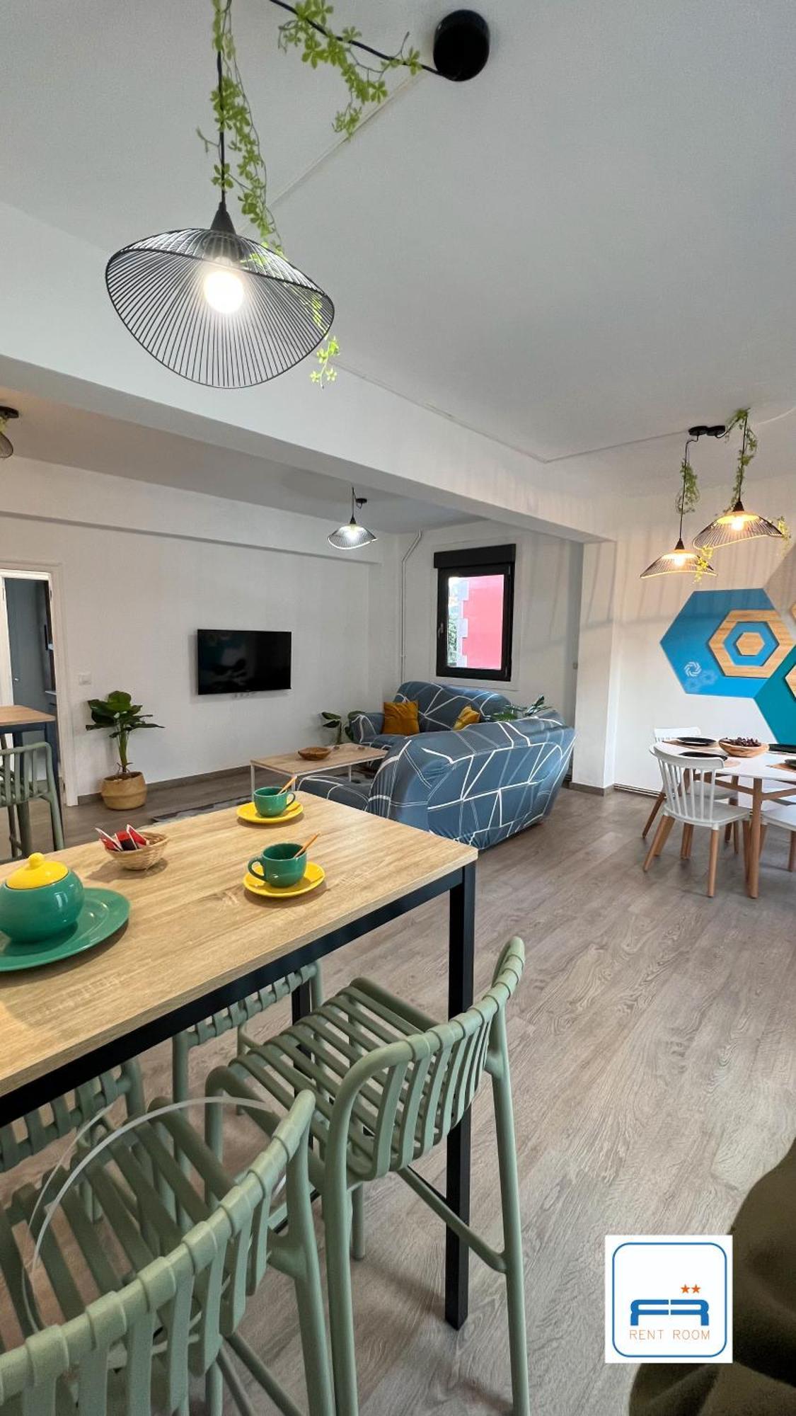 ヴィーゴ Amplia Casa De 9 Hab, Cabral.ヴィラ エクステリア 写真